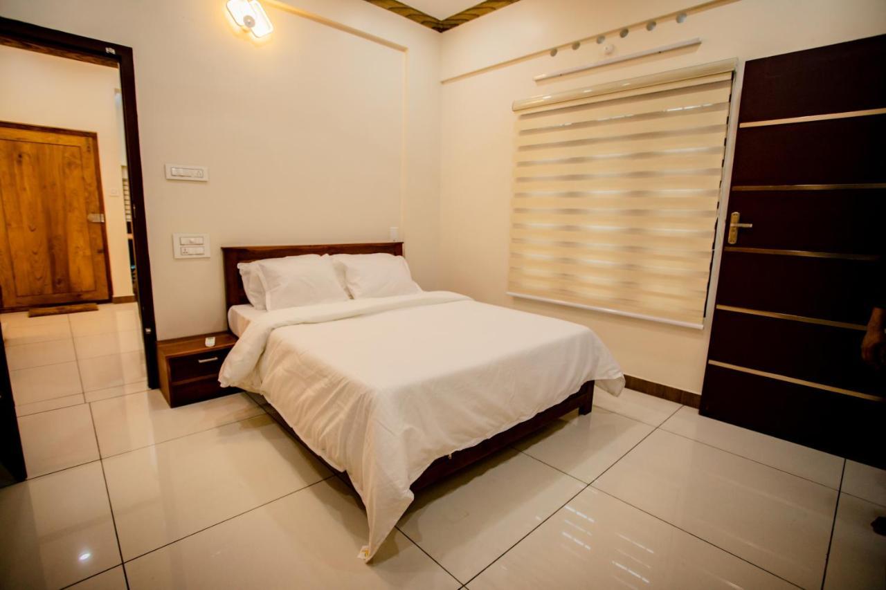 Cliff Way Apartments Varkala Exteriör bild